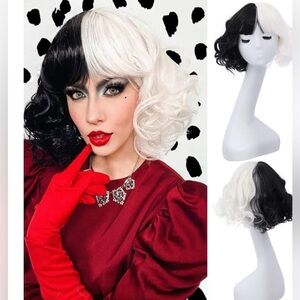 Black & White Short Curly Bob Wig Two-Tone Split Color